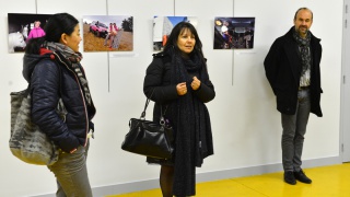 Vernissage exposition photo sur la mixité des métiers au collège Paul Fort de Reims avec "Elles bougent"